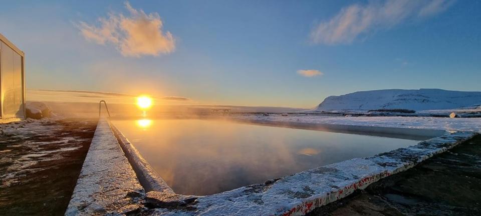 Vila Kirkjubraut - Church Street Talknafjordur Exteriér fotografie